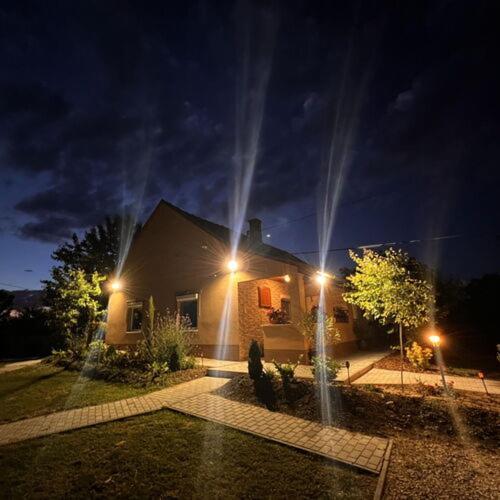 Arany Vendeghaz Villa Szarvas Bagian luar foto