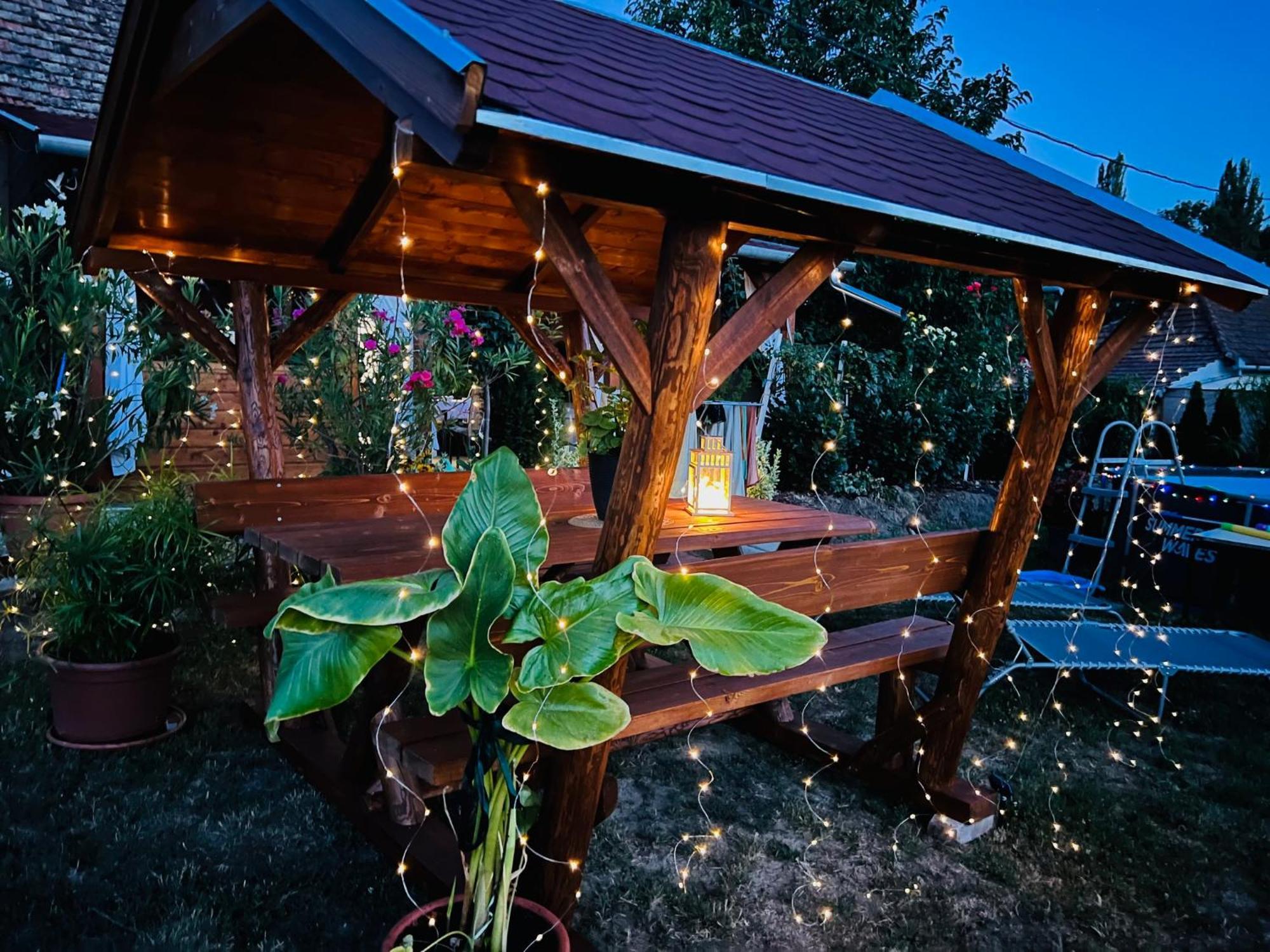 Arany Vendeghaz Villa Szarvas Bagian luar foto