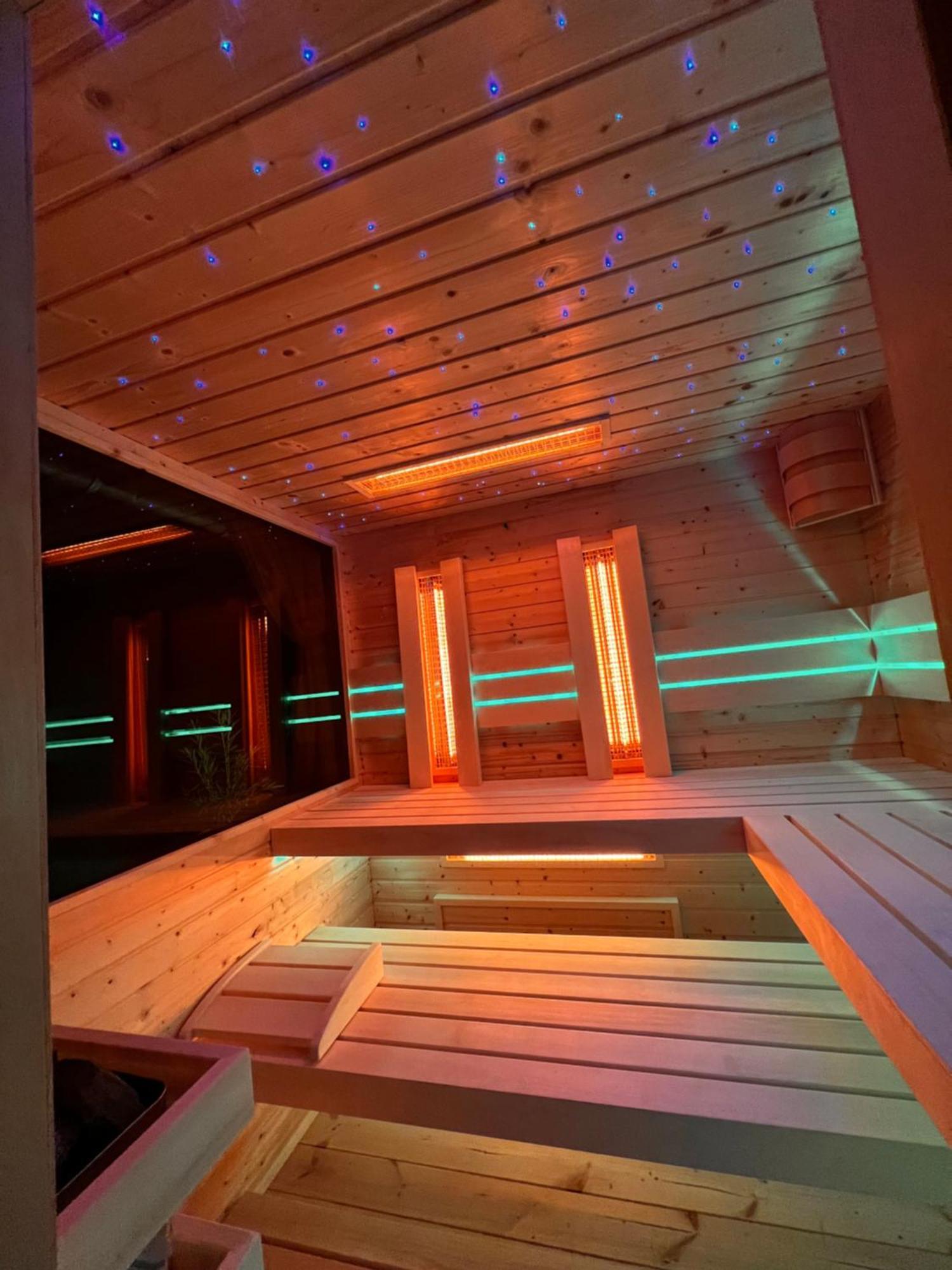 Arany Vendeghaz Villa Szarvas Bagian luar foto